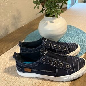 Blowfish Navy Blue Slip-On Canvas Sneakers